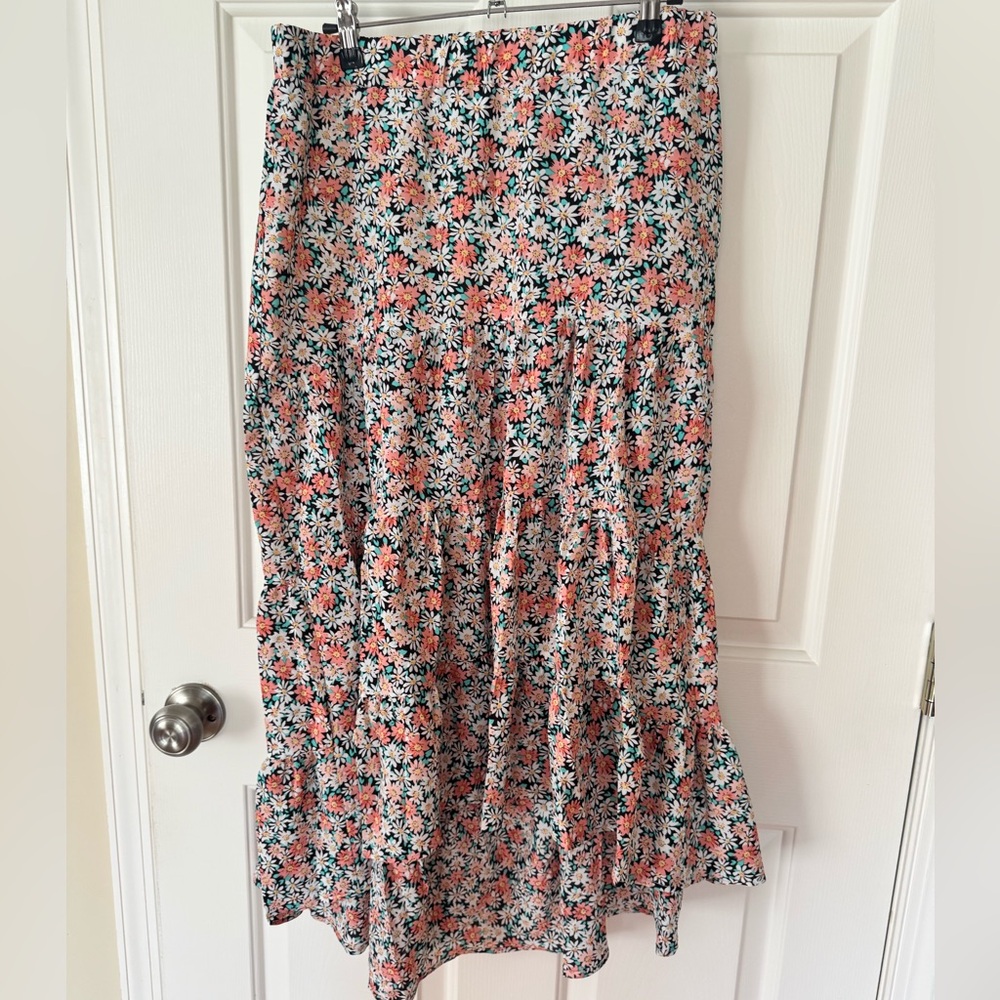 Amazon SimpleFun High Low Floral Skirt, Large